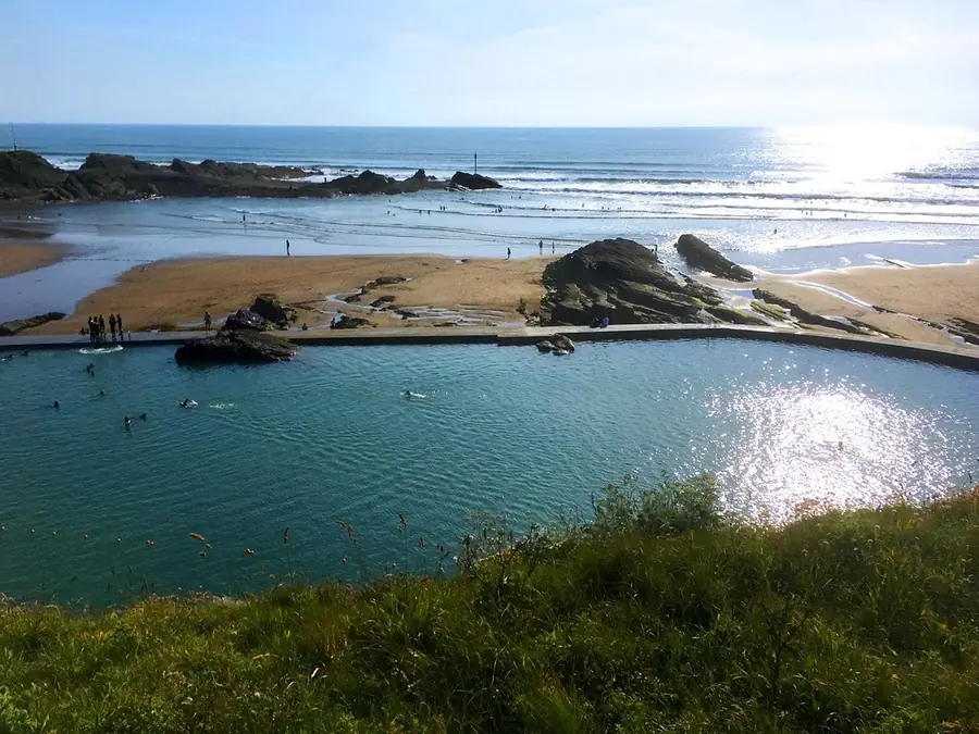 Summerleaze Beach and the tidal sea pool at Bude on the north Cornwall coast